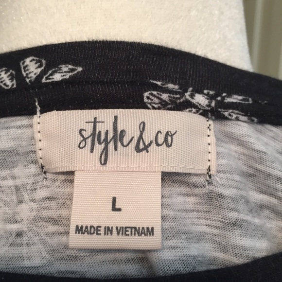 Cold shoulder black & white print long top size L - Picture 4 of 4